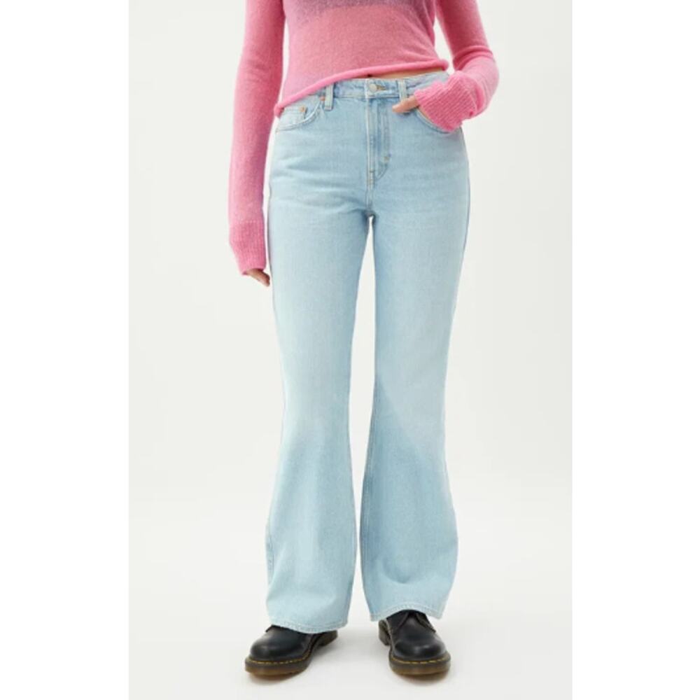 Weekday Sway Mid Rise Bootcut size 28